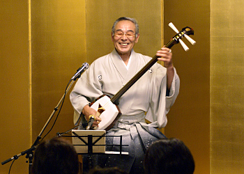 津軽三味線、赤松公民館と龍泰寺の2カ所で公演