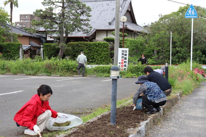 草取り①.jpg