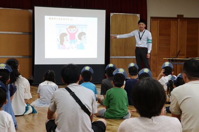 子供体験バス①.jpg