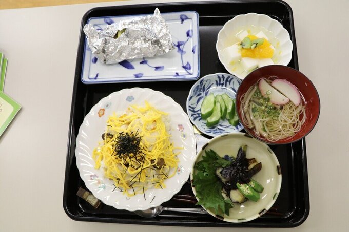 蓮池