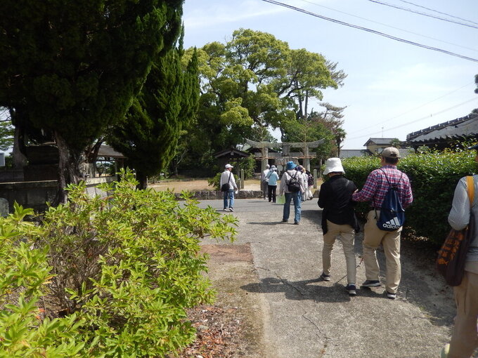 東与賀