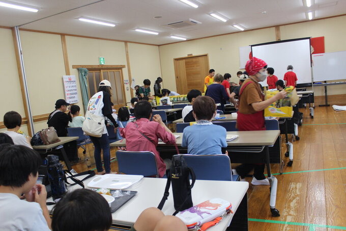 キウイ配布.jpg