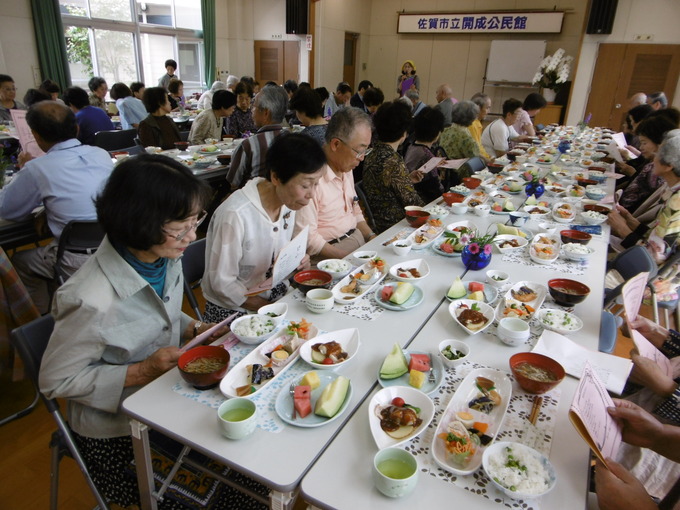 30会食-2.JPG