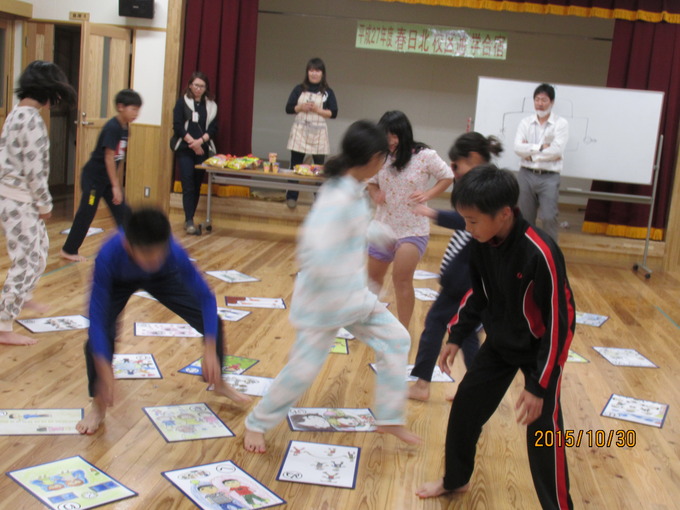 大型カルタ大会①.JPG