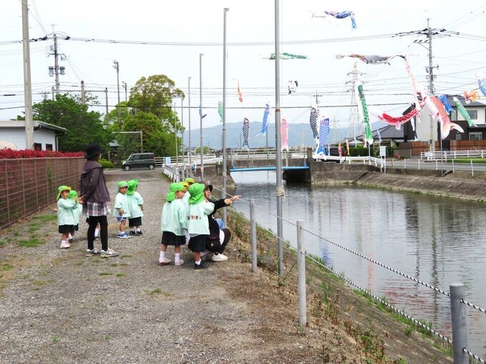 R7_4 鯉のぼり(2).jpg
