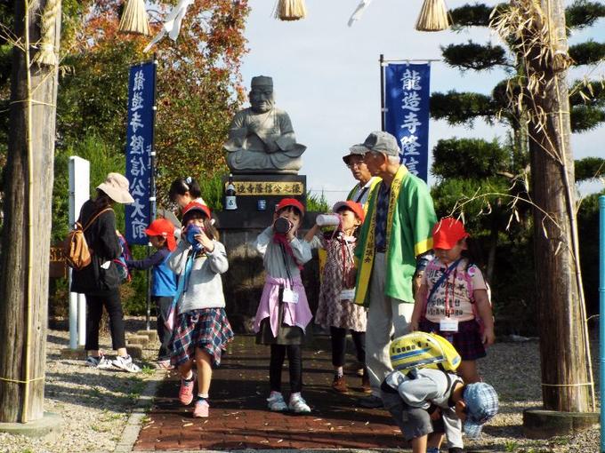 燈堂2.JPG
