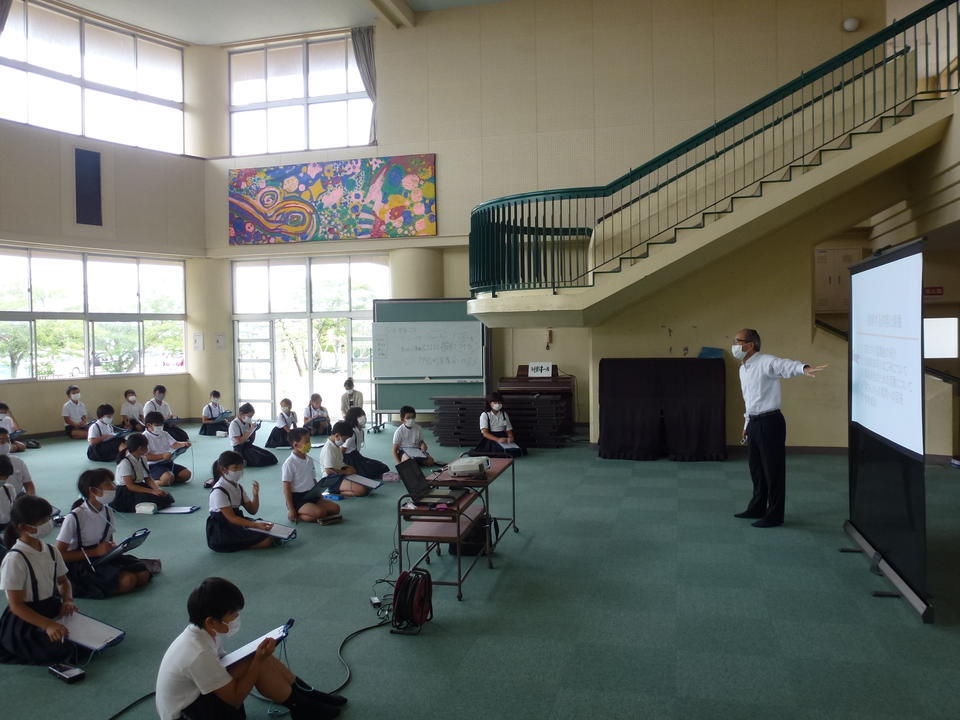 総合的な学習の時間　テーマ「環境について考える」風景1