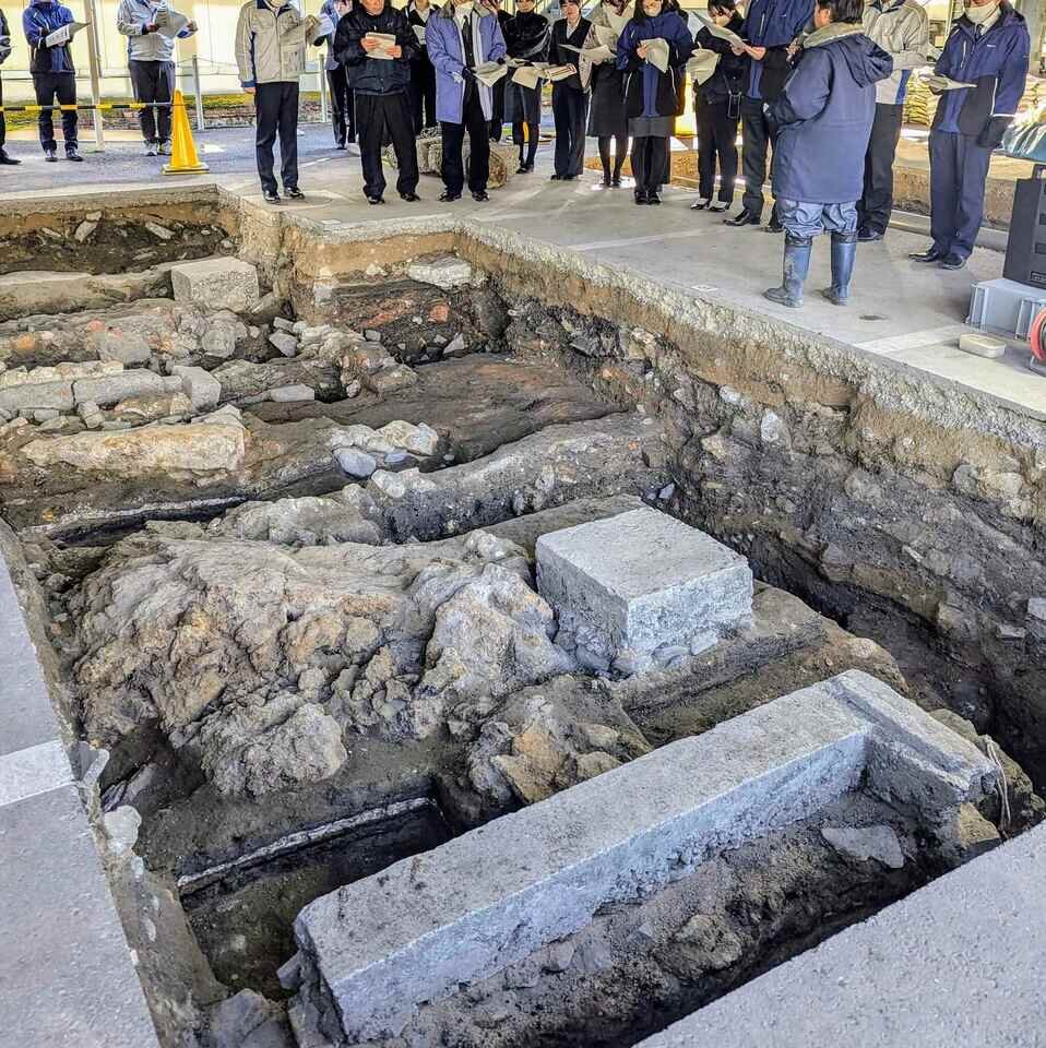中川副