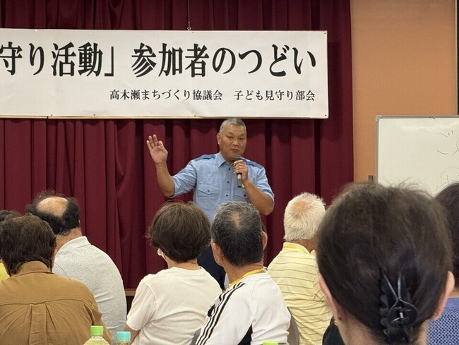 02 日の出交番 飯盛所長.jpeg