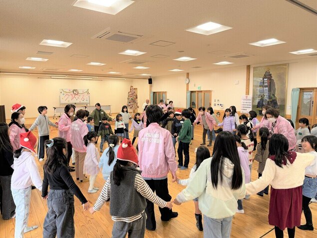 04 円になって手遊びゲーム.jpeg