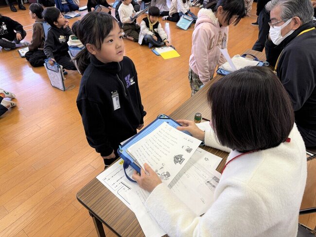 05 一生懸命思い出しながら.jpeg