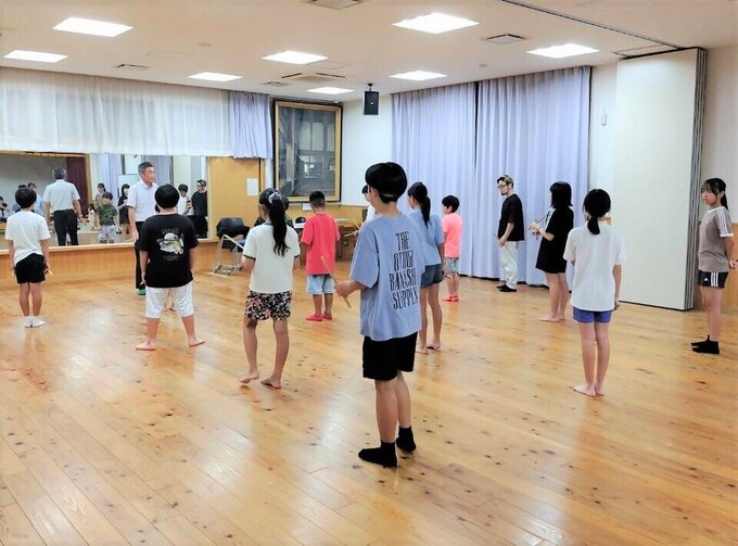 大詫間